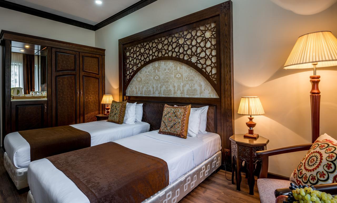 Orient Star Hotel Samarkand Exterior foto